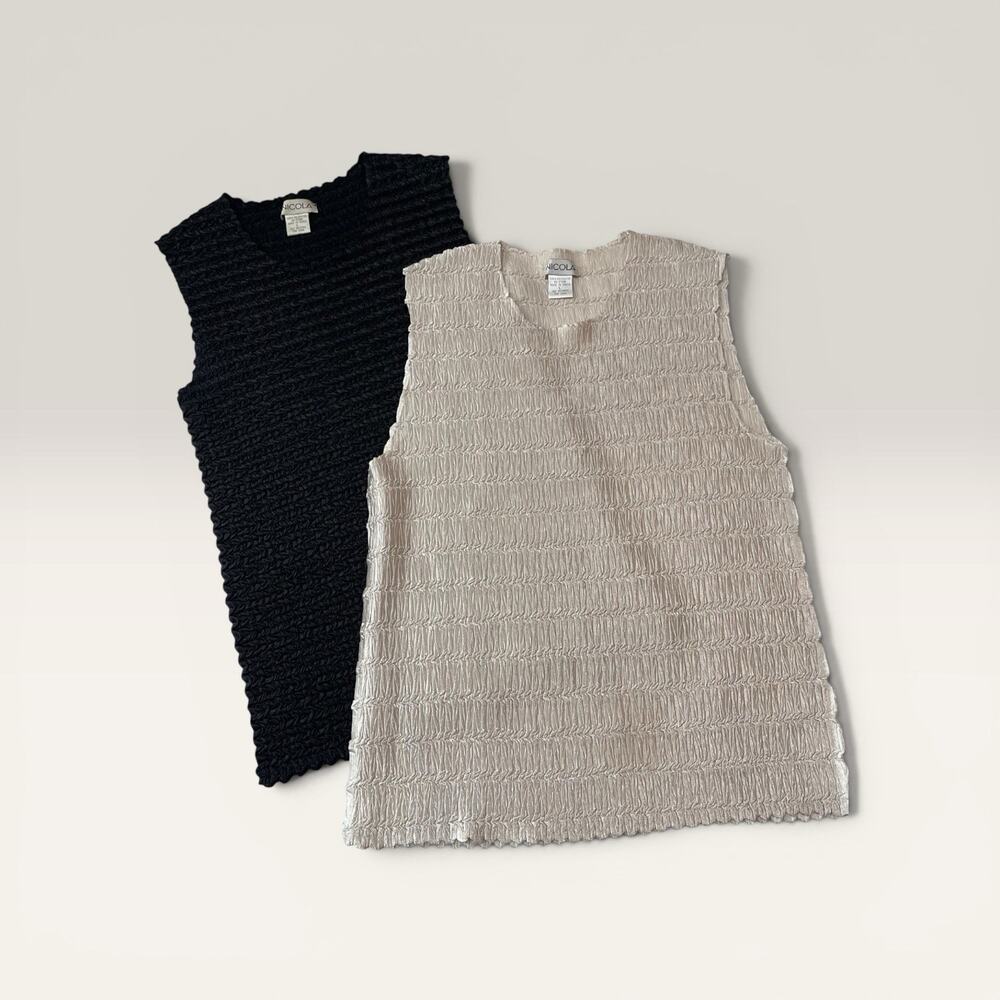 Vintage Nicola Popcorn Crinkle Stretch Tank Tops Lot 2 Black Ivory Size L Y2K